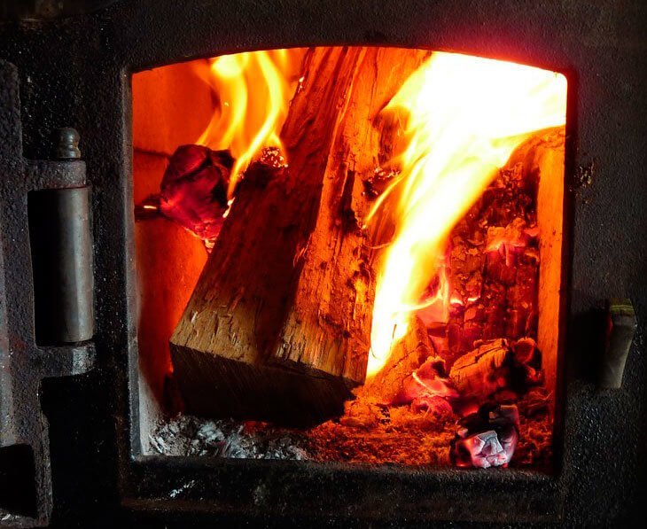 Термостойкая грунтовка для печей: разновидности термостойких материалов