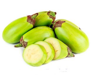 Почему плоды баклажан зеленого цвета и можно ли их есть?