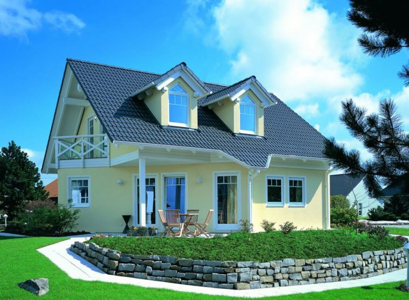 Подобрать гармонию цвета крыши и дома